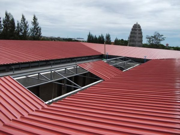 แทมมารีน เรด บลูสโคป แซคส์ (BLUESCOPE ZACS®)